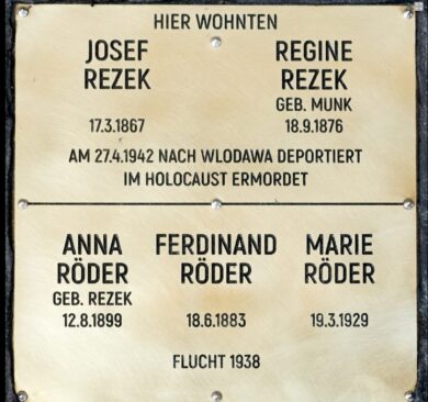 Steine der Erinnerung - Fam. Rezek & Röder